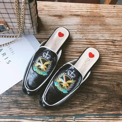Embroidered Mule Shoes for Stylish Comfort - Comfort Gift Box