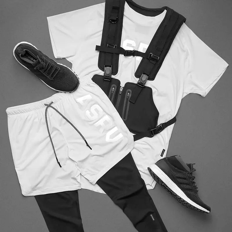 Multifunctional Tactical Vest with Reflective Design