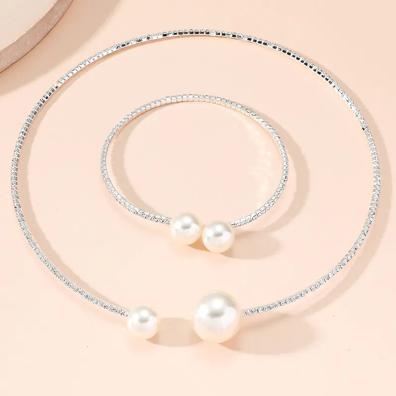Fashion Pearl and Rhinestone Necklace Bracelet Set