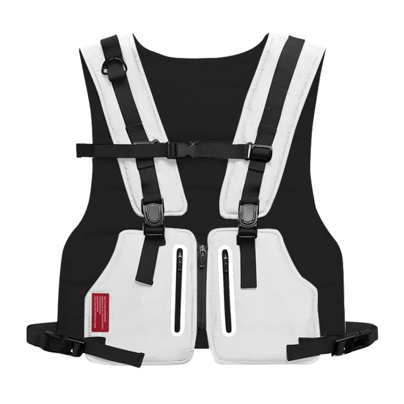 Multifunctional Tactical Vest with Reflective Design
