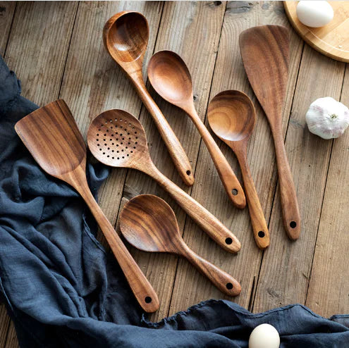 7-Piece Wooden Kitchen Utensil Set (One Set) - Comfort Gift Box