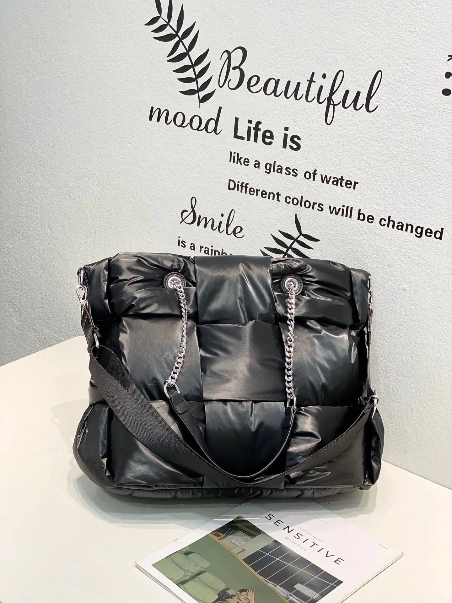 Fashionable Women's Cotton Jacket with Feather Bag