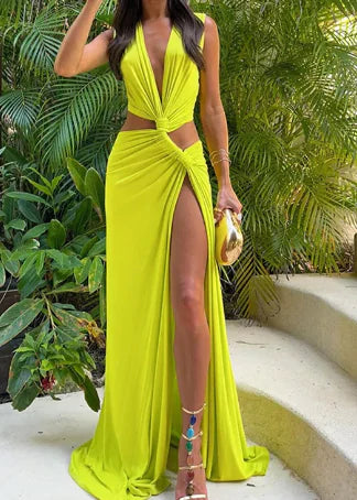 Yassi Maxi Dress with V-Neck and Asymmetrical Design