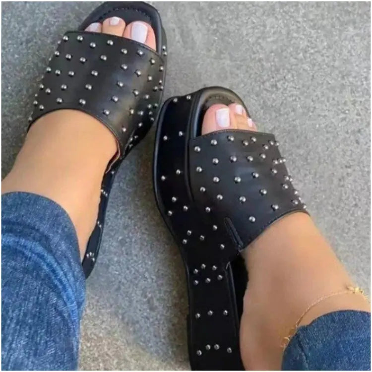Women’s High Heel Rivet Peep-Toe Beach Slippers