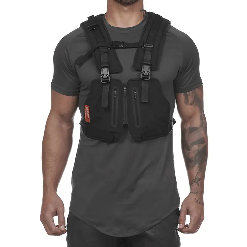 Multifunctional Tactical Vest with Reflective Design