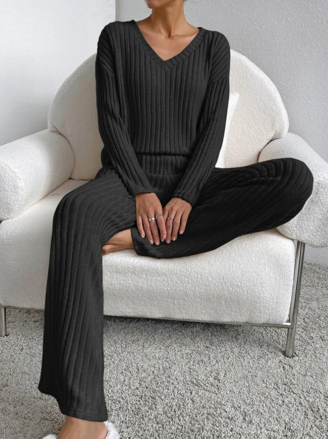 Cozy Chic Loungewear Set - Comfort Gift Box