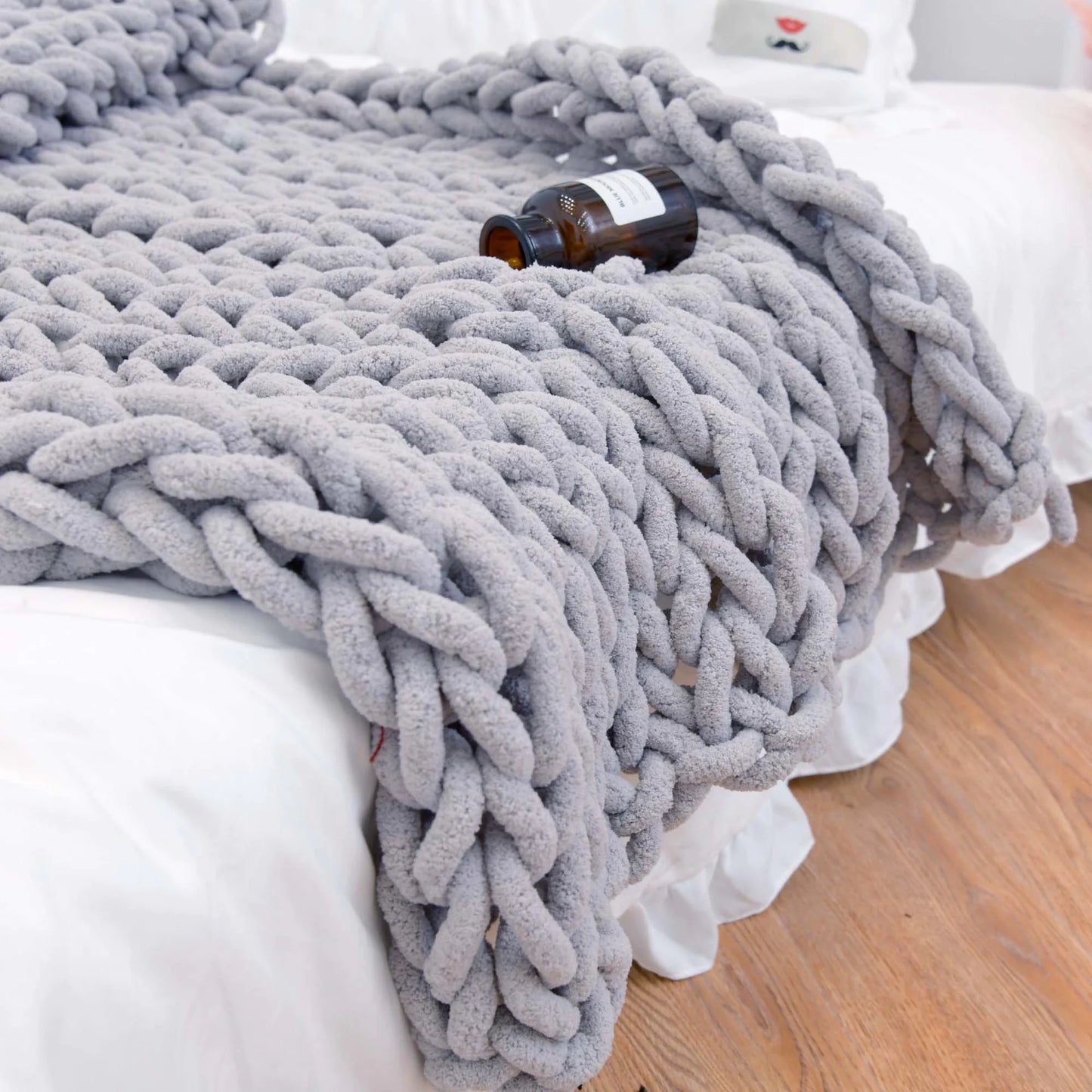Weighted Knitted Wool Blanket - Comfort Gift Box